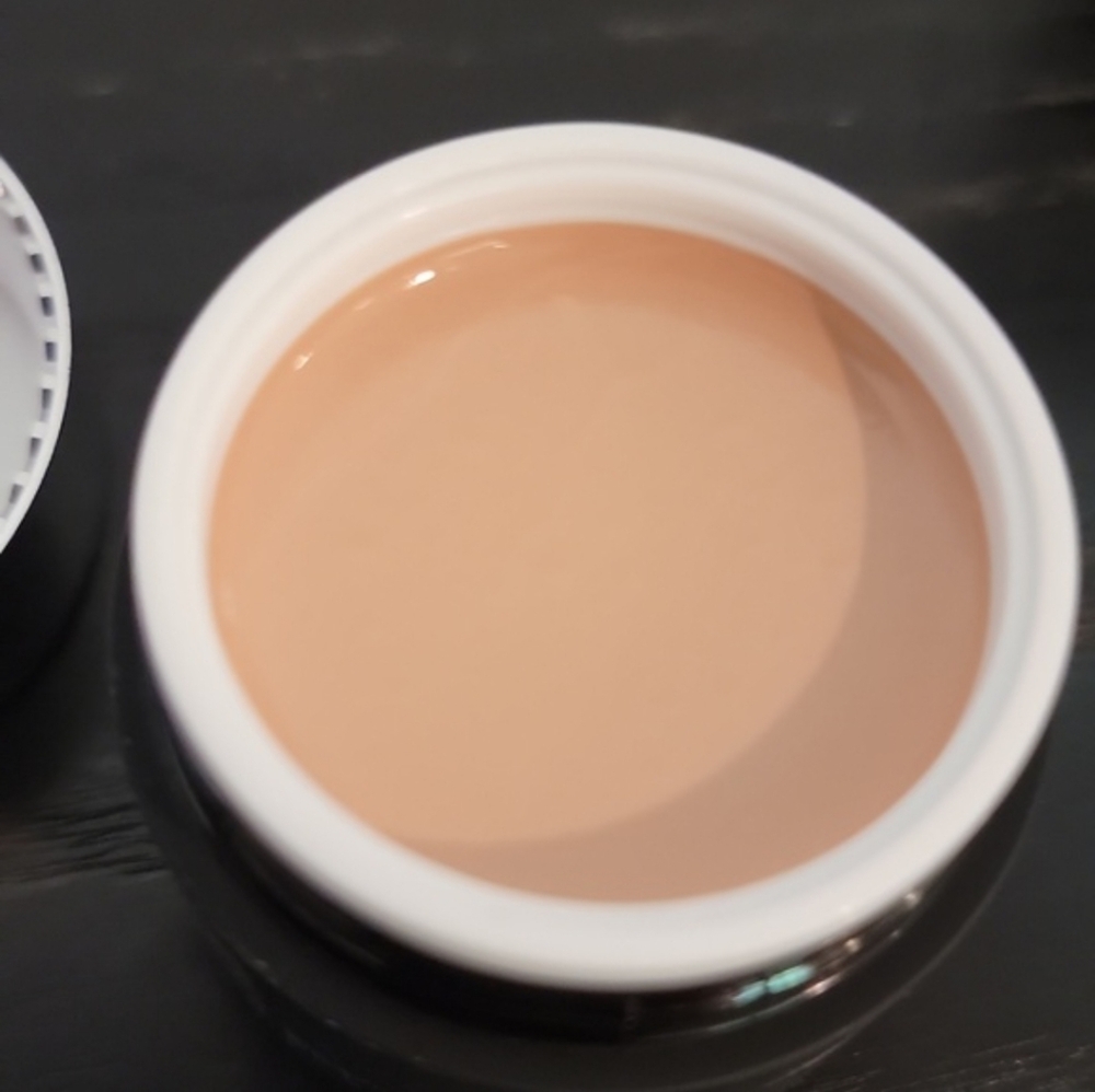 It Cosmetics Bye Bye Under Eye Concealer 0.17oz MEDIUM Full Size NIB - Picture 4 of 5
